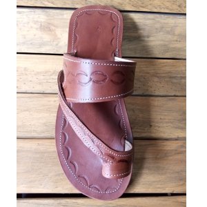 Men's 2-Strap and Nob Sandal with side design